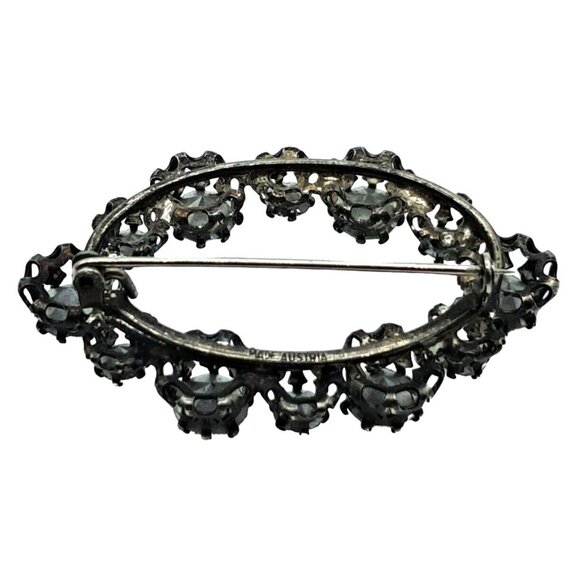 Austria Clear Rhinestone Brooch Old C Clasp Signed Vintage Costume Jewelry - Picture 10 of 11